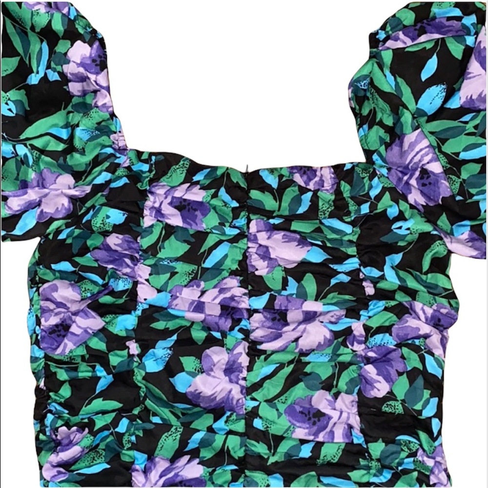 PrettyLittleThing Floral Ruched Mini Dress - Picture 6 of 9